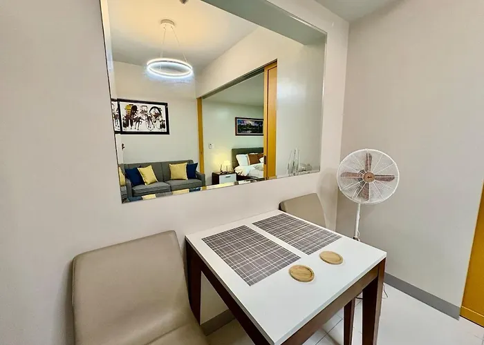 Uptown 1br At One Uptown Bgc * Manila