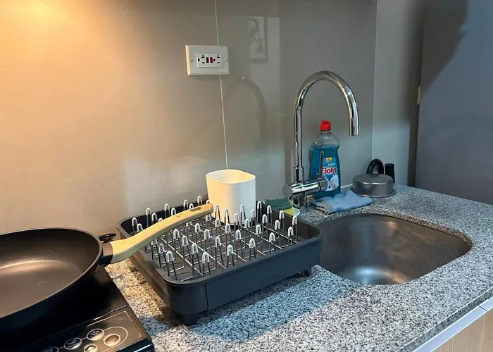 Uptown 1br At One Uptown Bgc Manila